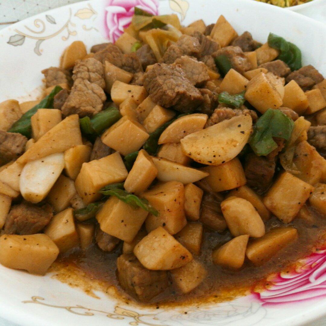 黑椒杏鲍菇牛肉粒