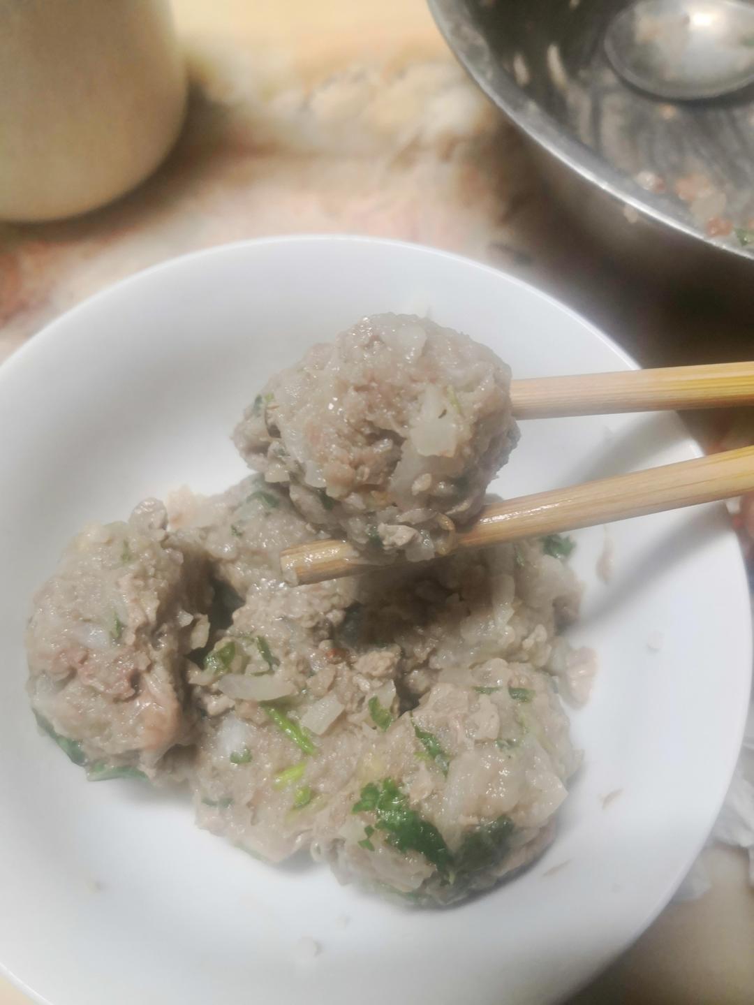 清蒸萝卜丝肉丸子