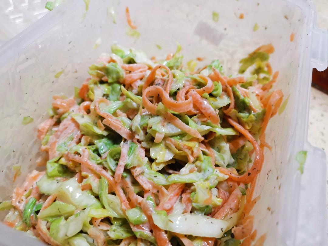 百搭的紫甘蓝/卷心菜沙拉🥗Reduced Fat Coleslaw