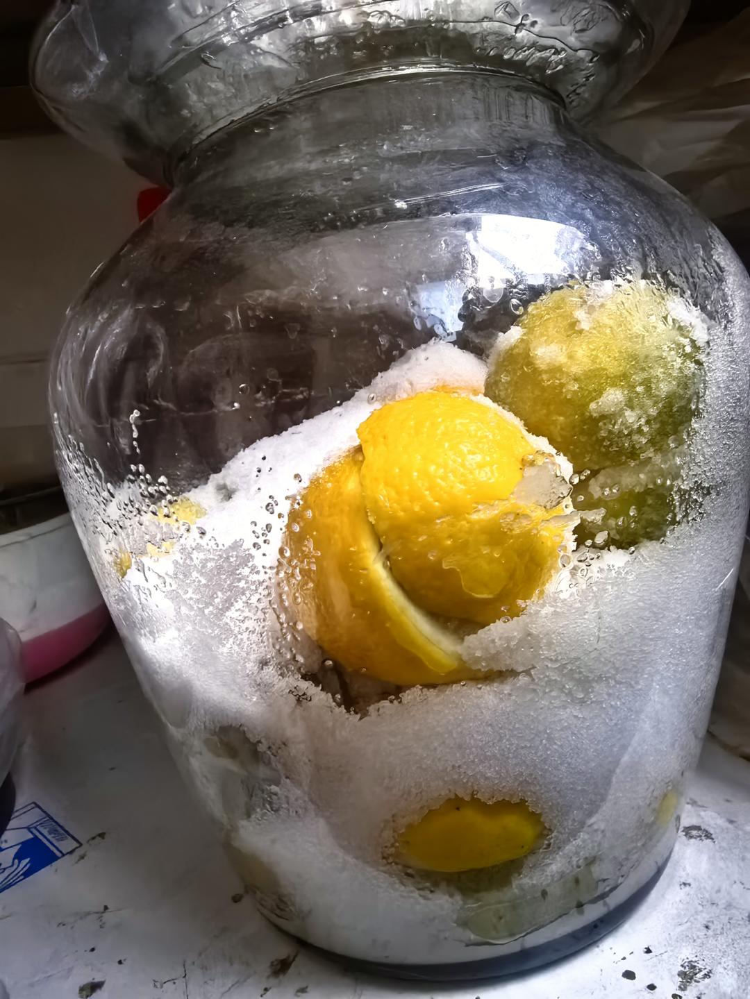 咸柠檬（及咸柠七） <302小厨房>