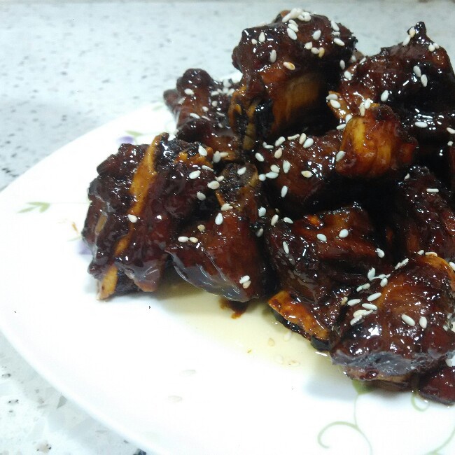 不用一滴酱油的糖醋排骨