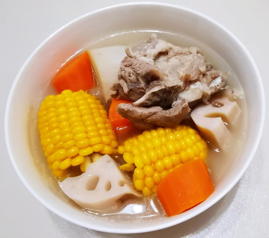 玉米排骨汤
