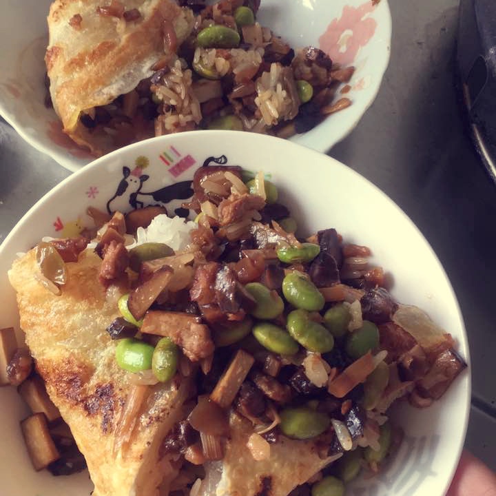武汉小吃三鲜豆皮