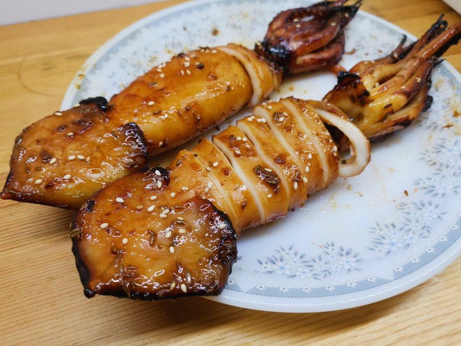 《Tinrry+》烤箱菜：酱烤鱿鱼