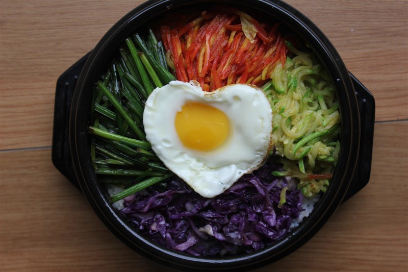 韩国石锅拌饭