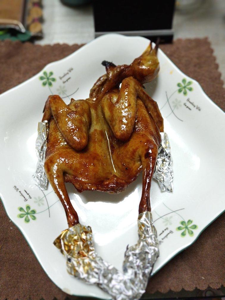 我是铭哥妈咪做的烤乳鸽烤箱版