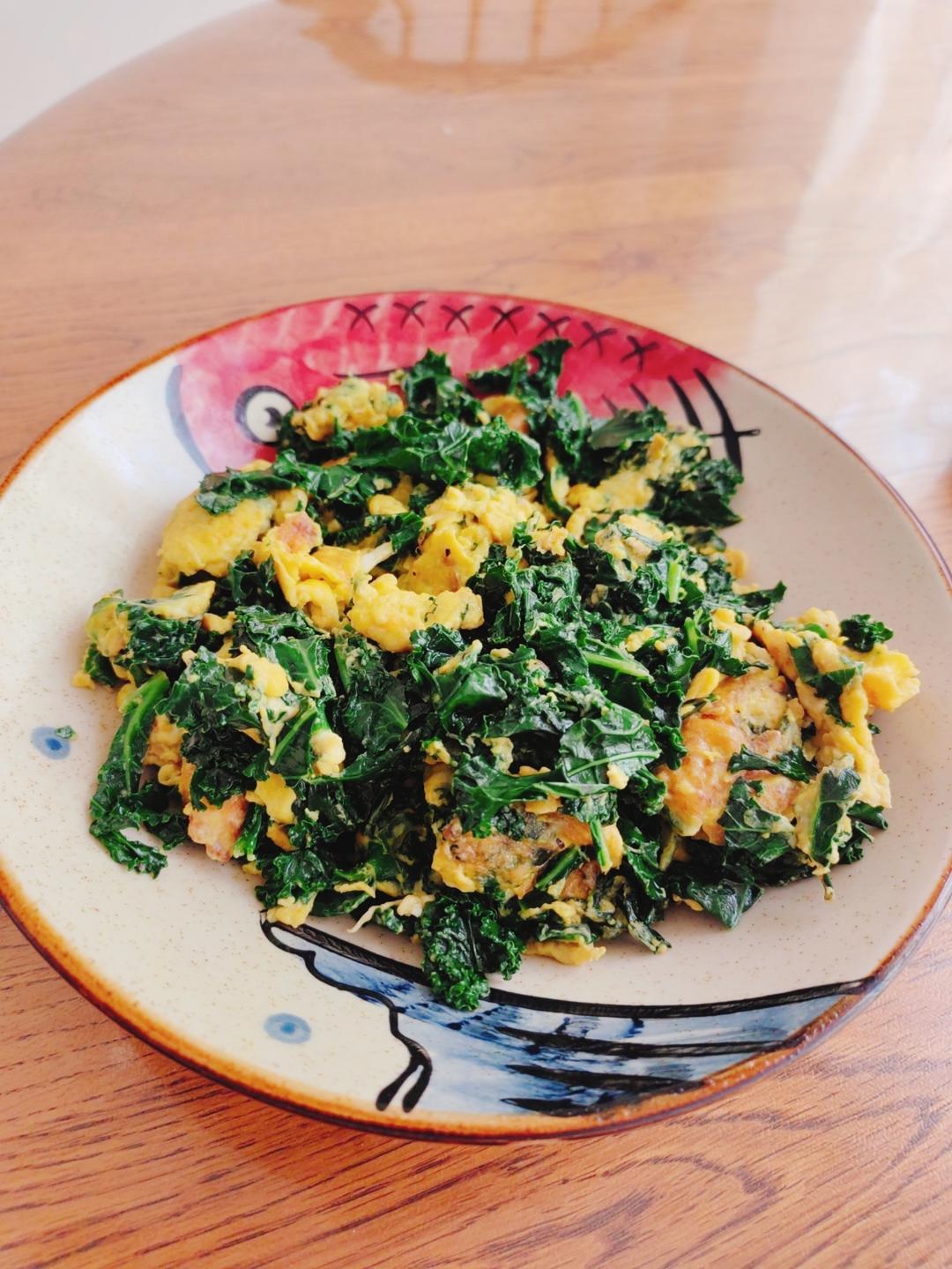 美国版香椿炒蛋：羽衣甘蓝炒鸡蛋，这下你不会嫌Kale难吃了！