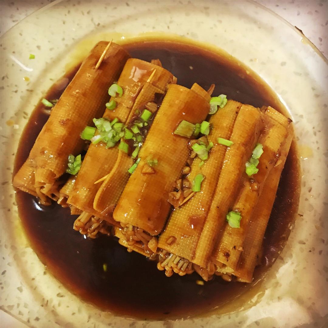 比肉还好吃的金针菇豆皮卷