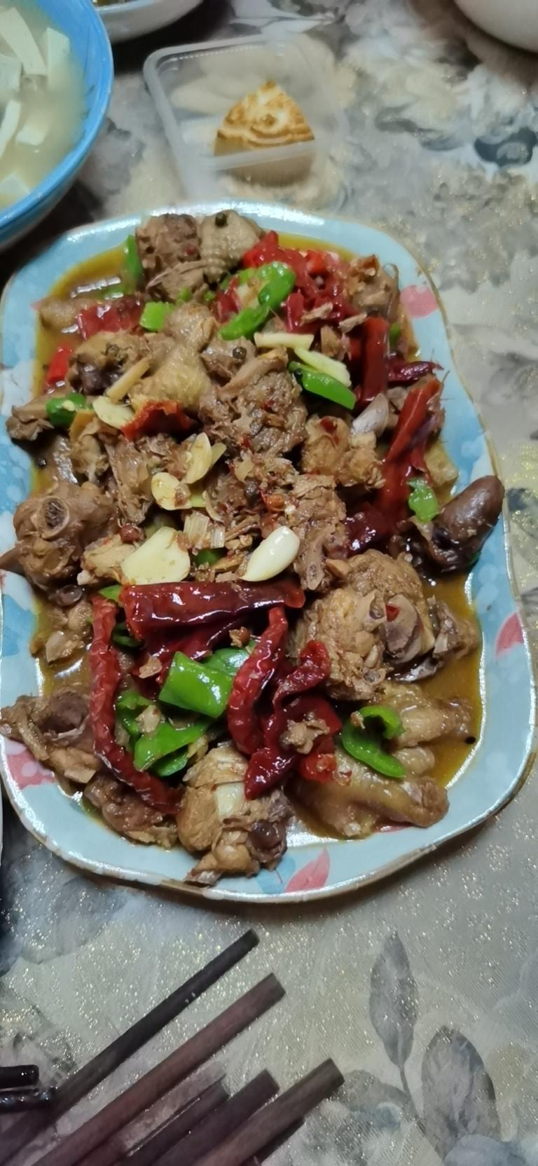 铁锅芦花鸡（新疆风味）