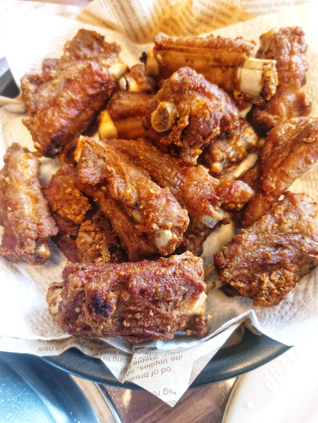 蒜香椒盐排骨【2月北鼎珐琅锅食谱】