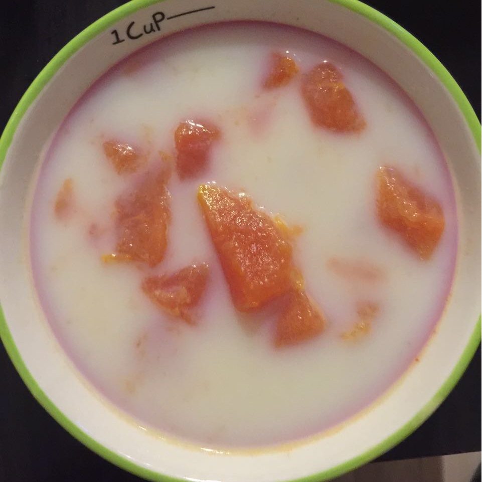 鲜奶炖木瓜
