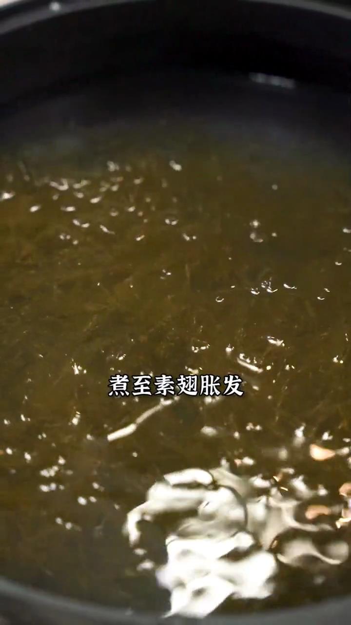 蟹肉素翅羹的做法 步骤6