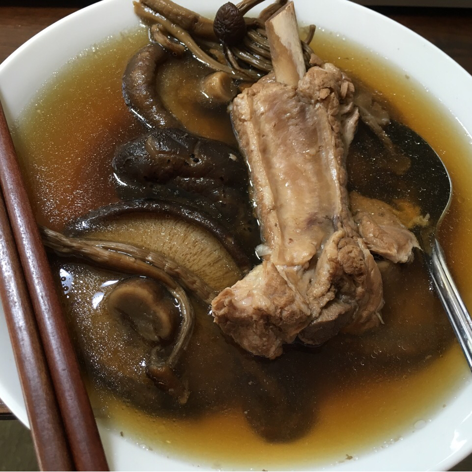 香菇排骨汤
