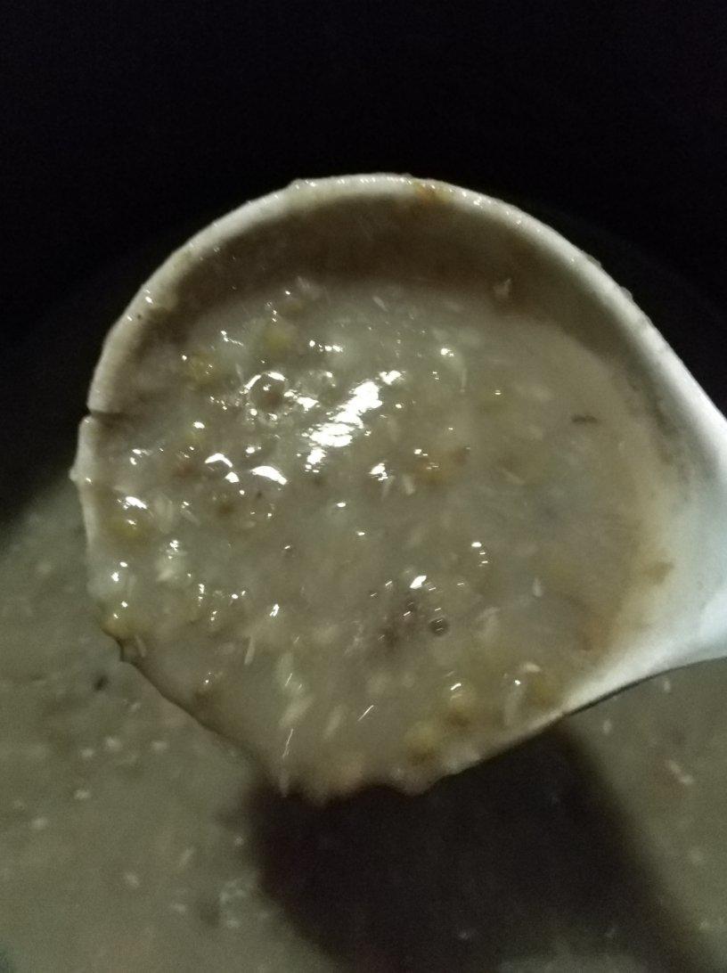 电饭锅版绵绵绿豆沙