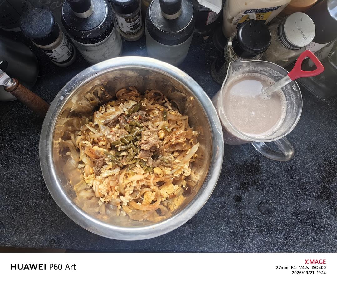 包菜粉丝炒鸡蛋