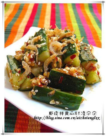 虾皮拌黄瓜的做法