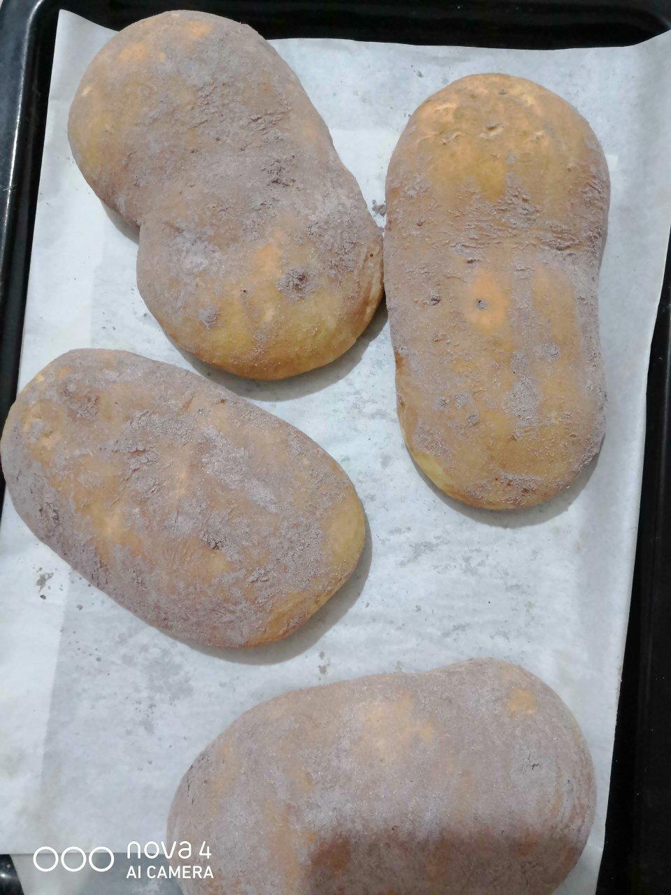 《Tinrry+》仿真土豆面包