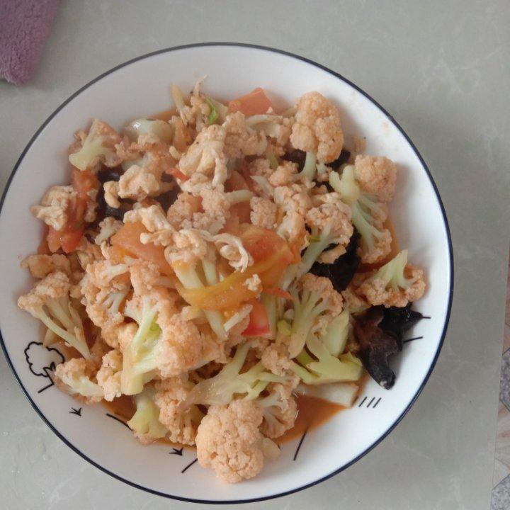 香甜低脂好吃到飞起-花菜木耳炒鸡蛋