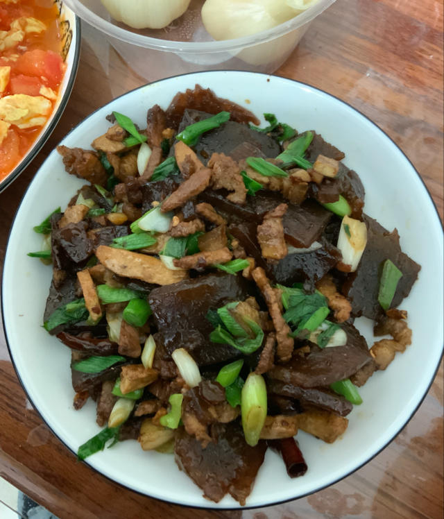 姚六六也是166做的素炒焖子