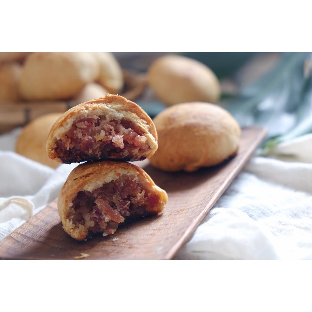 滇式玫瑰云腿月饼