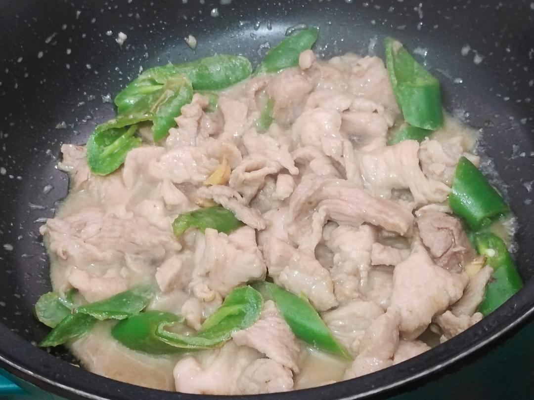 泡椒炒瘦肉（嫩）