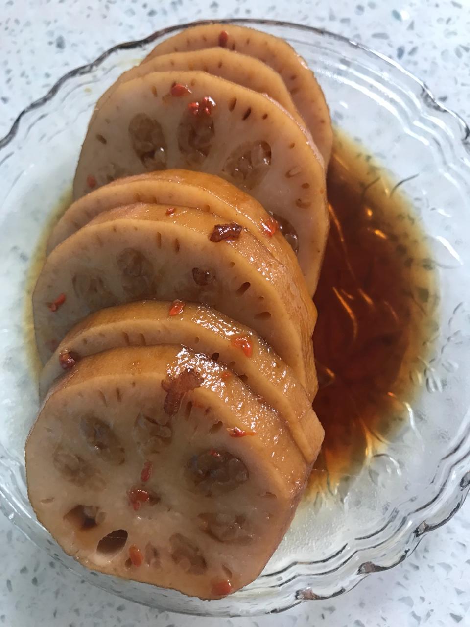 大厨王喜欢做的蜜汁糯米藕