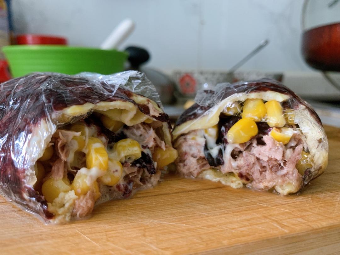 金枪鱼玉米蛋皮紫菜卷