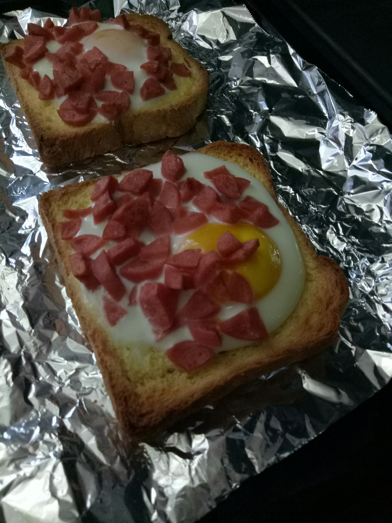 早餐，烤面包片的做法