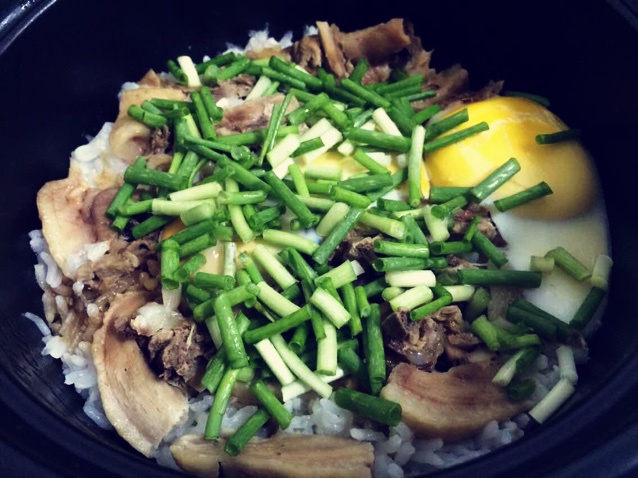 电饭锅版腊肠煲仔饭