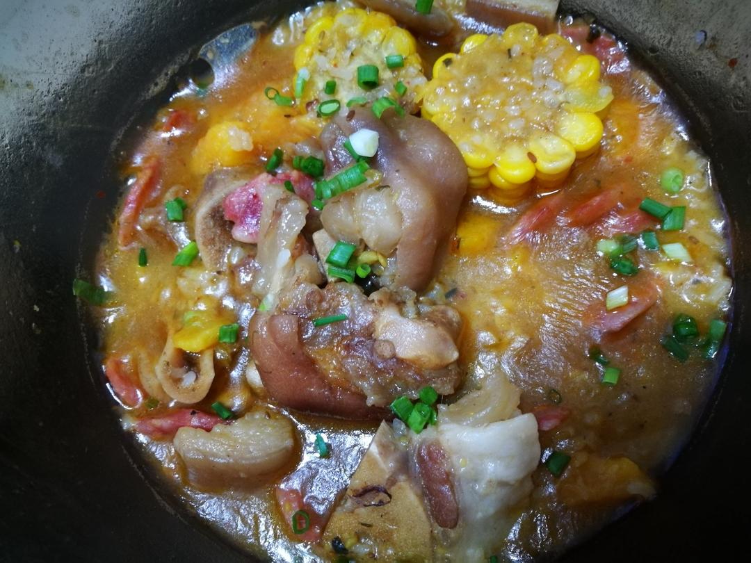 【食材包操作说明】阿根廷炖猪蹄配玉米