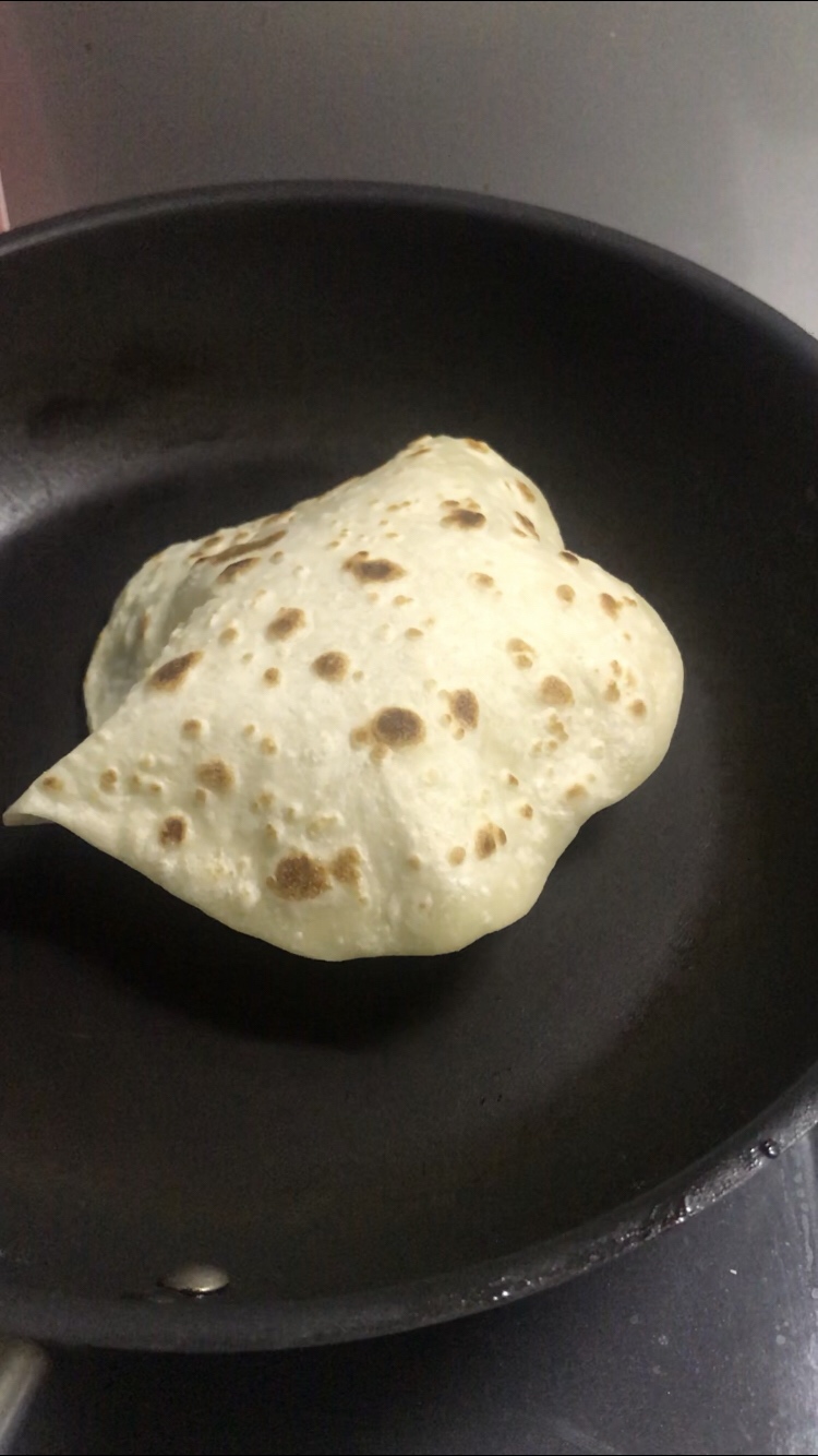 【墨西哥】玉米饼tortilla只需水油盐面的做法 步骤10
