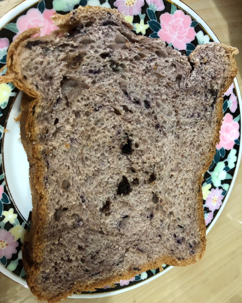 面包机版鲜蓝莓巧克力豆面包