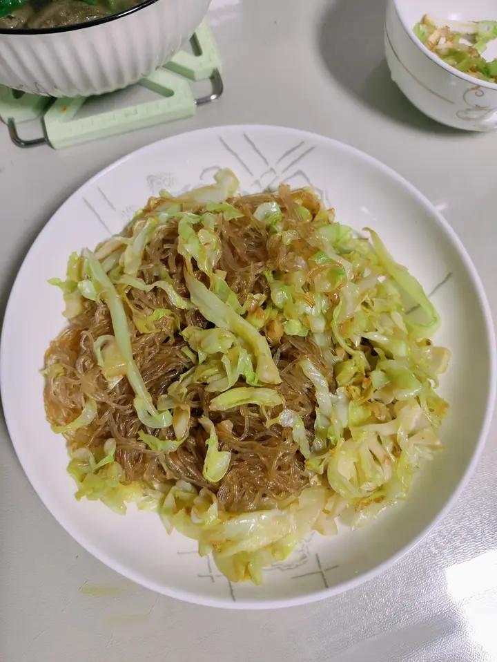成功率百分之百的包菜炒粉丝