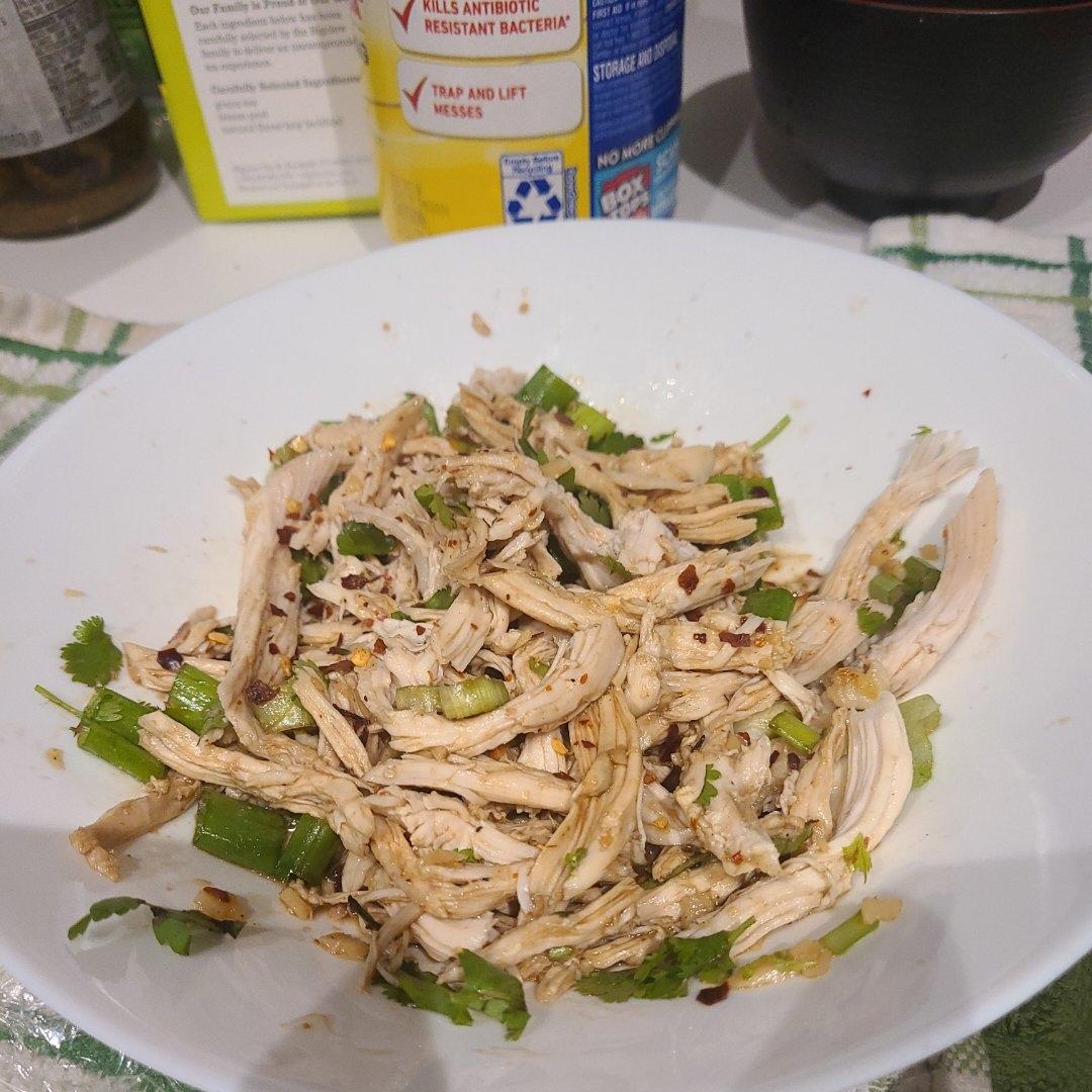 香辣凉拌鸡丝