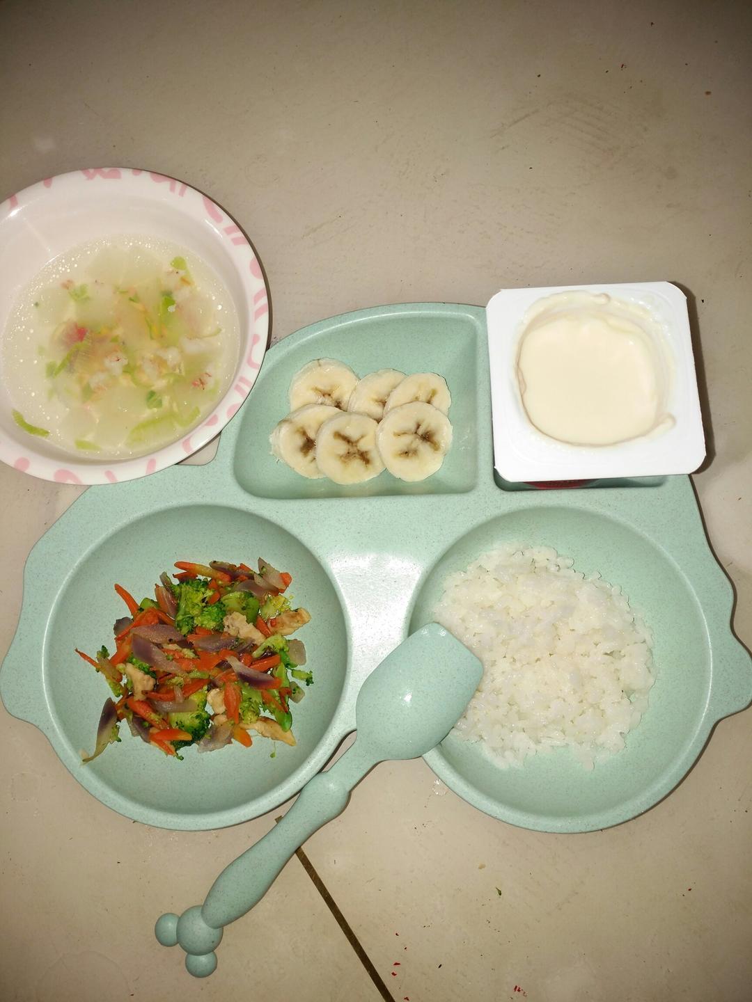 宝贝的早餐
