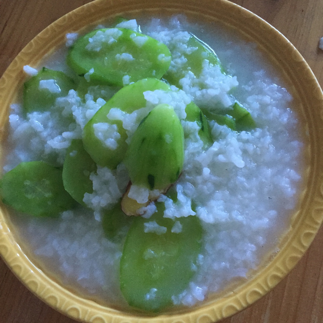 养颜青瓜粥