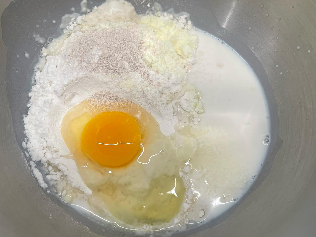 纯奶手撕吐司的做法 步骤1