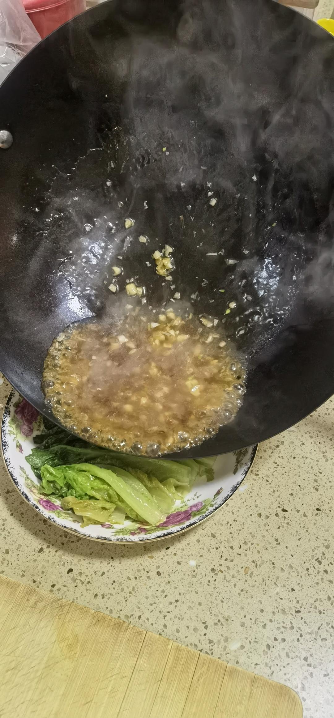 蒜蓉蠔油生菜的做法 步驟8