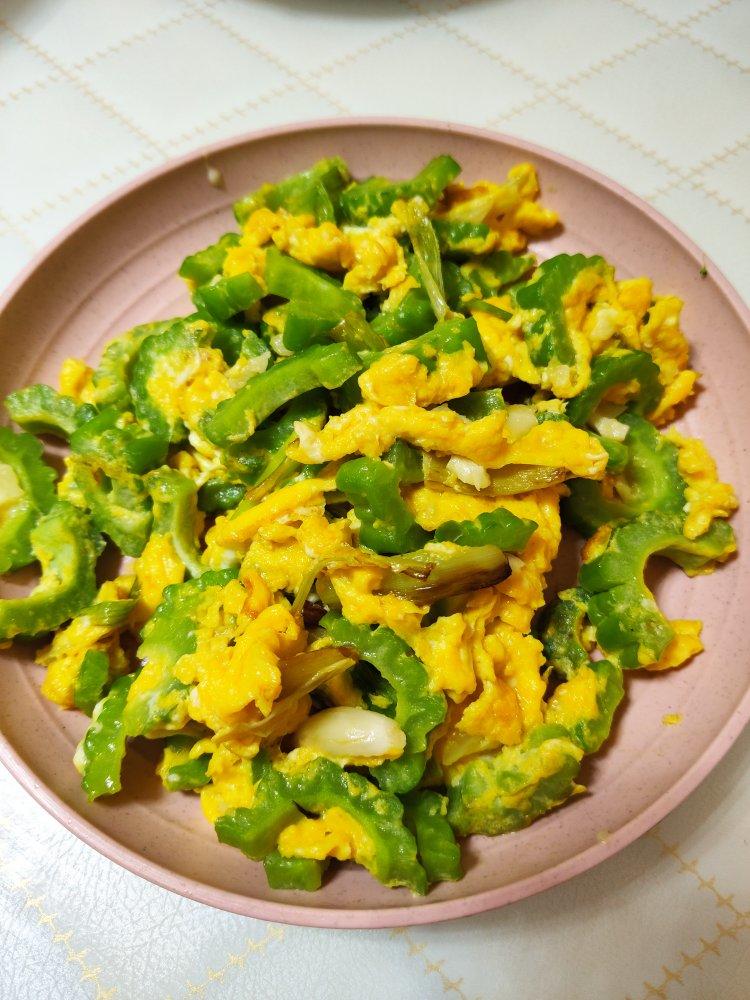 queen318做的苦瓜炒鸡蛋