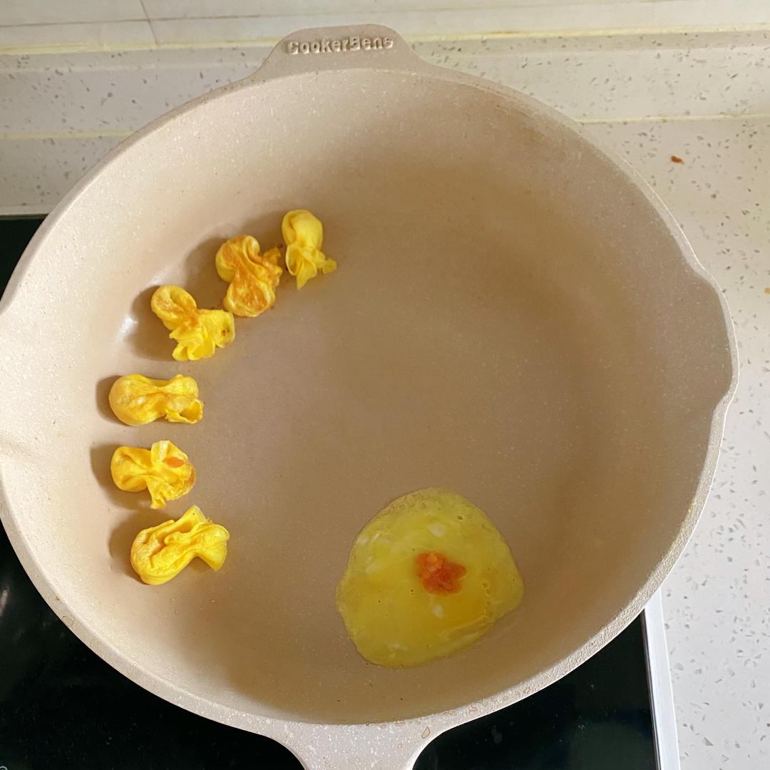 宝宝全部吃光的福袋蛋饺