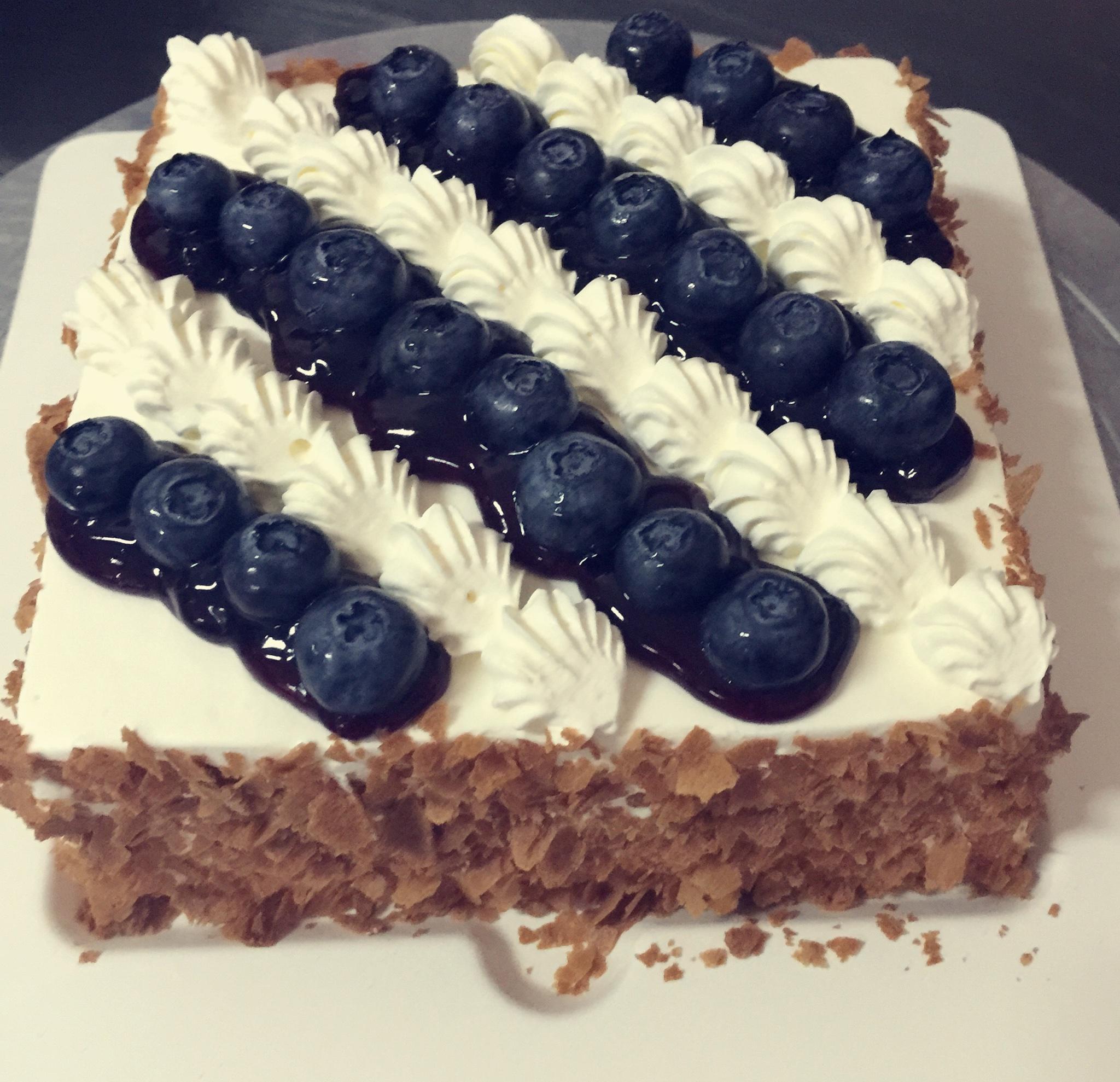 蓝莓轻乳蛋糕的做法
