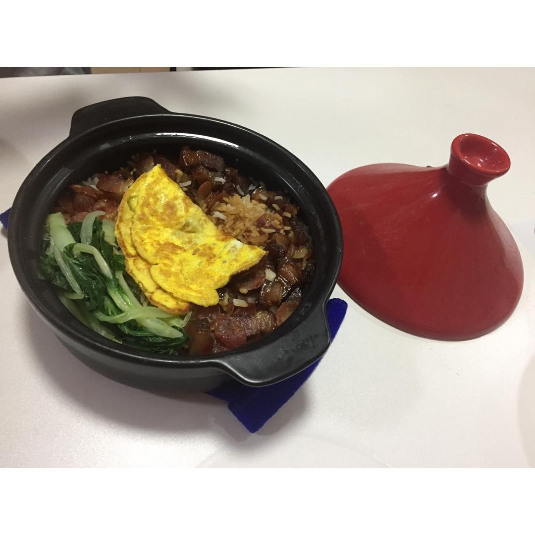 塔吉锅腊味煲仔饭