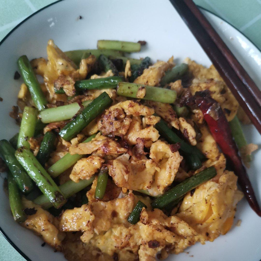 蒜薹炒鸡蛋