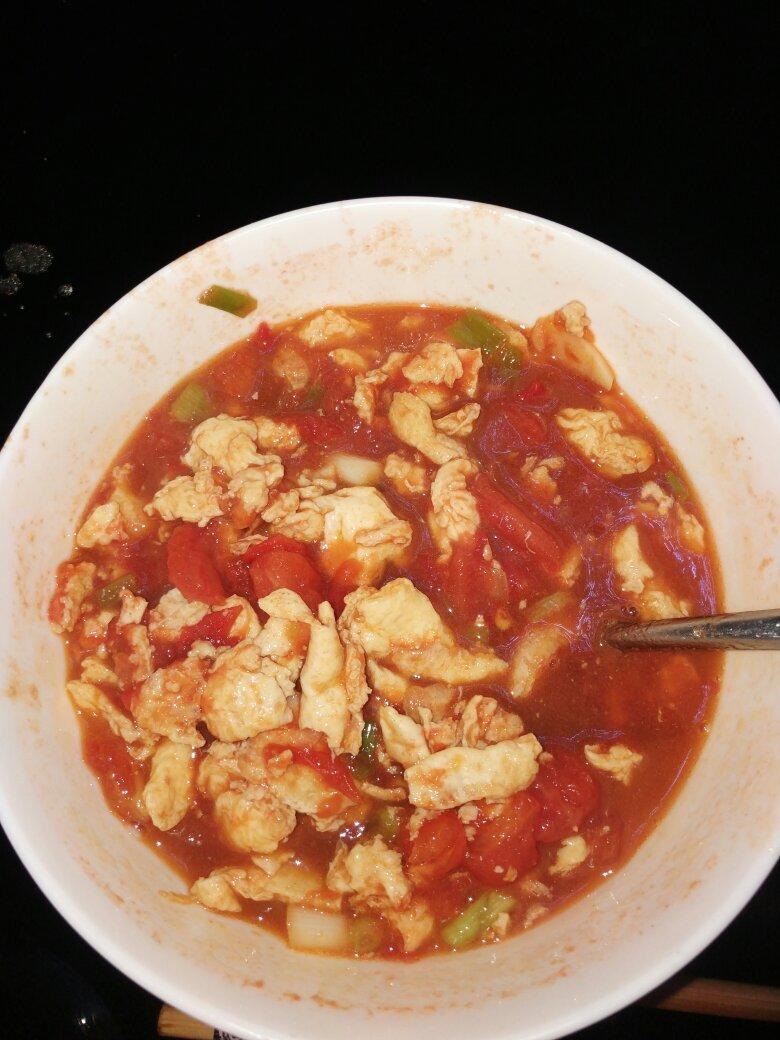 碳妈妈做的卤(西红柿鸡蛋)