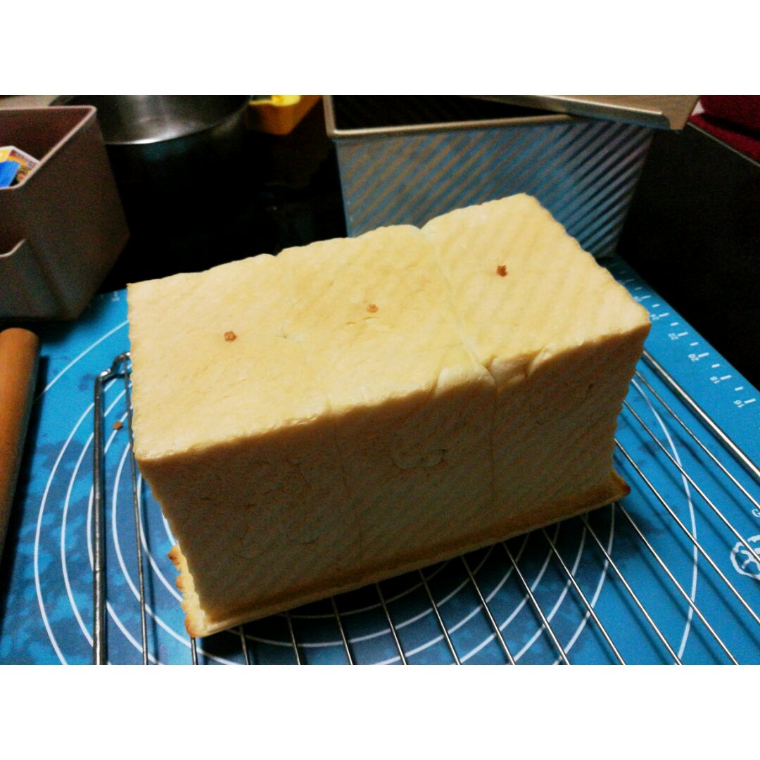 奶香超浓郁的淡奶油吐司（消灭淡奶油）
