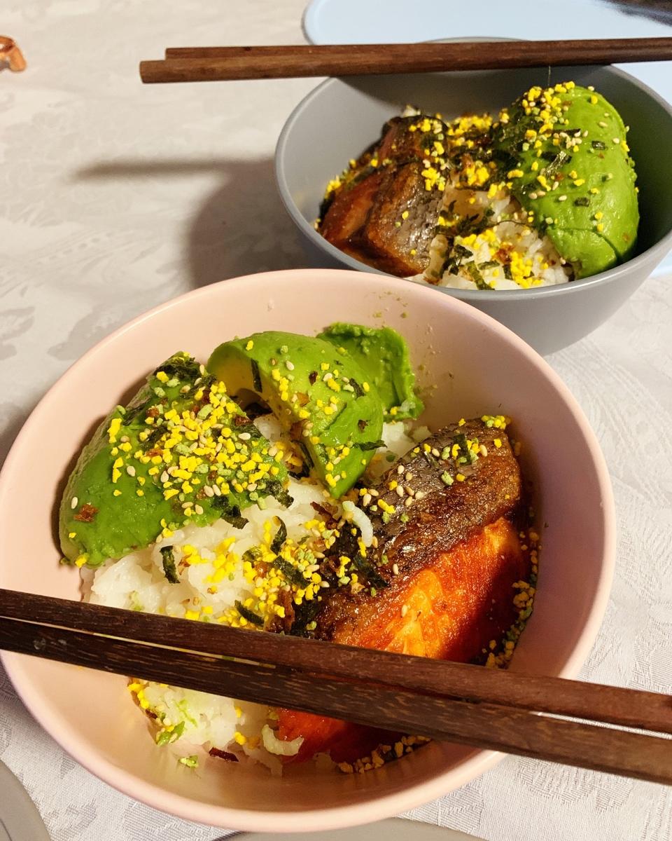 脆皮嫩肉——极致煎三文鱼
