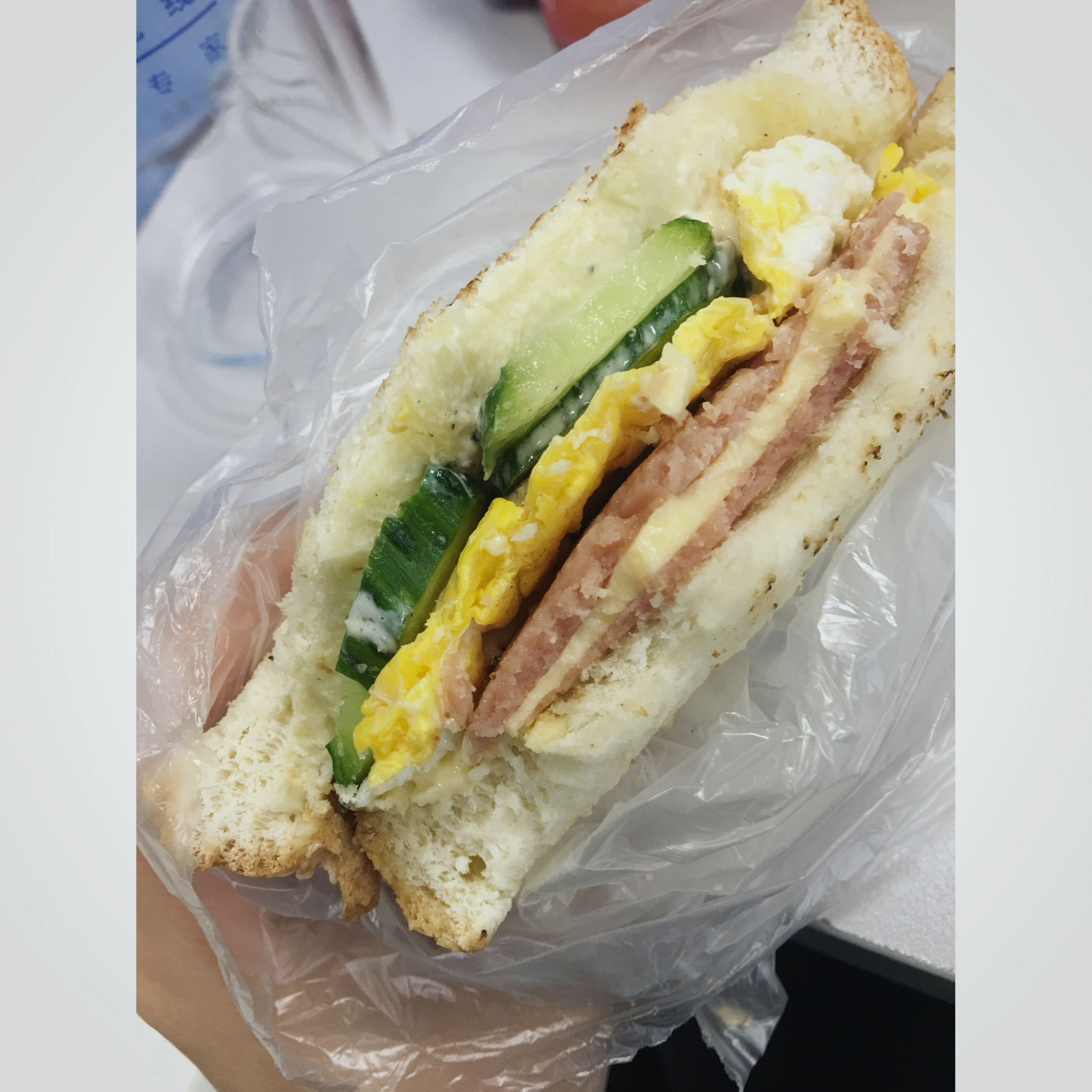 火腿芝士蛋三文治