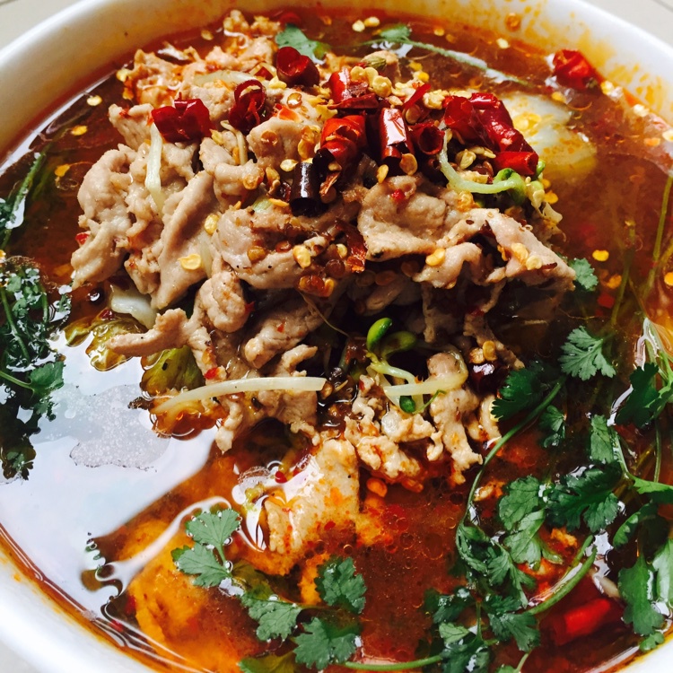 煮妇分享经典川菜【水煮肉片】私房做法6大关键秘诀