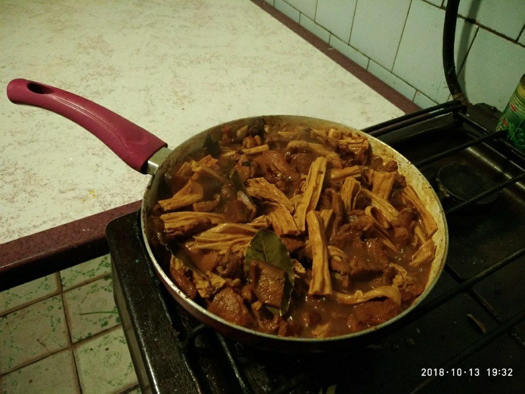 超级下饭的腐竹炖肉！
