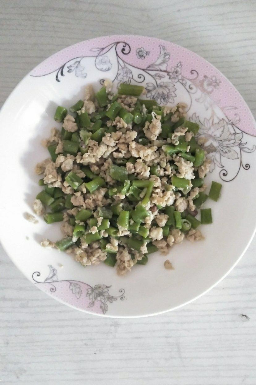 豆角炒鸡蛋